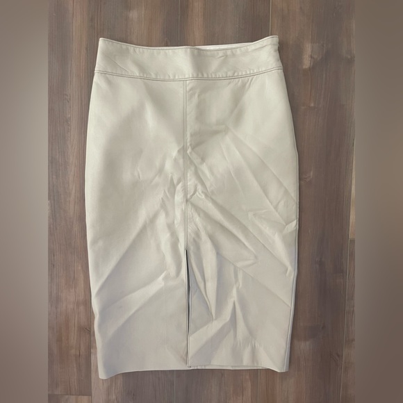 Babaton Faux Leather Cream Pencil skirt - Picture 3 of 5